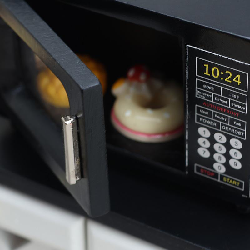 Hot Sale 1/12 Doll House Acces - Microwave Oven recension och pris